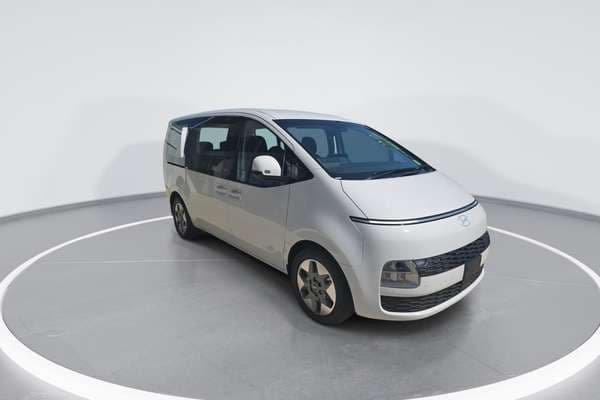 2026 Hyundai STARIA